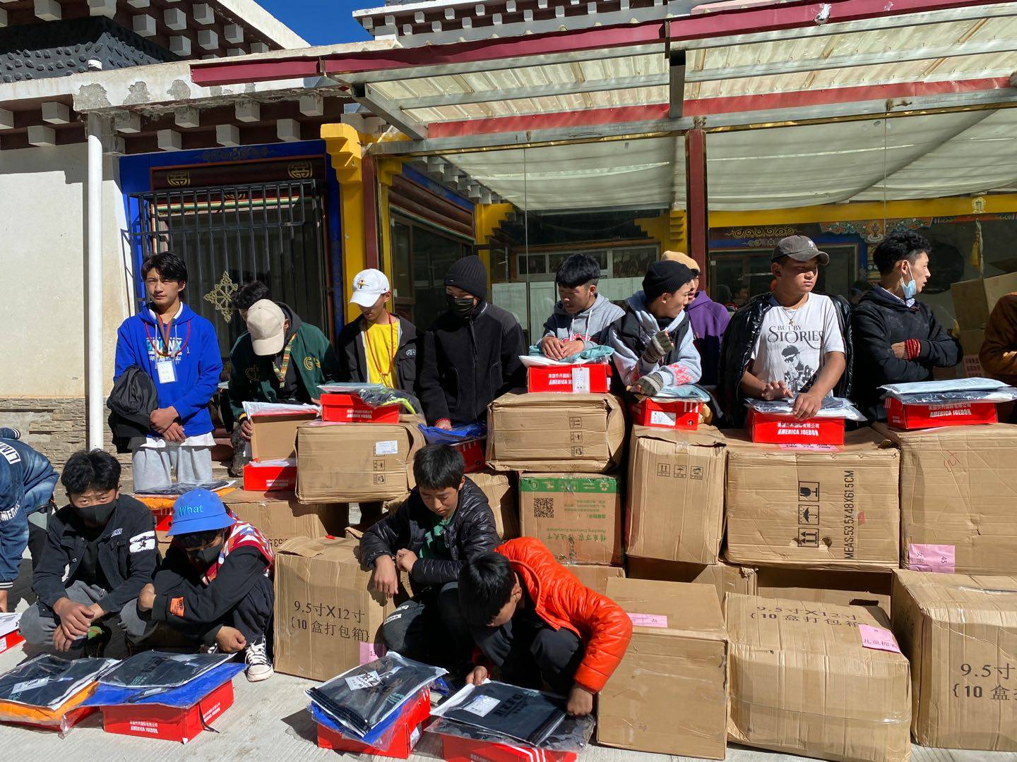 常州维安数据分析服务有限公司公益回顾丨家国同欢月同圆 温暖满载甘孜州(图7) 常州维安数据分析服务有限公司公益回顾丨家国同欢月同圆 温暖满载甘孜州(图7)
