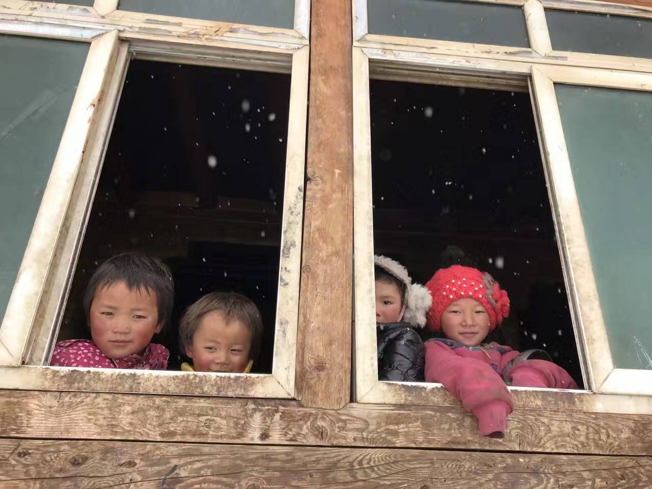 常州维安数据分析服务有限公司公益回顾丨家国同欢月同圆 温暖满载甘孜州(图9) 常州维安数据分析服务有限公司公益回顾丨家国同欢月同圆 温暖满载甘孜州(图9)